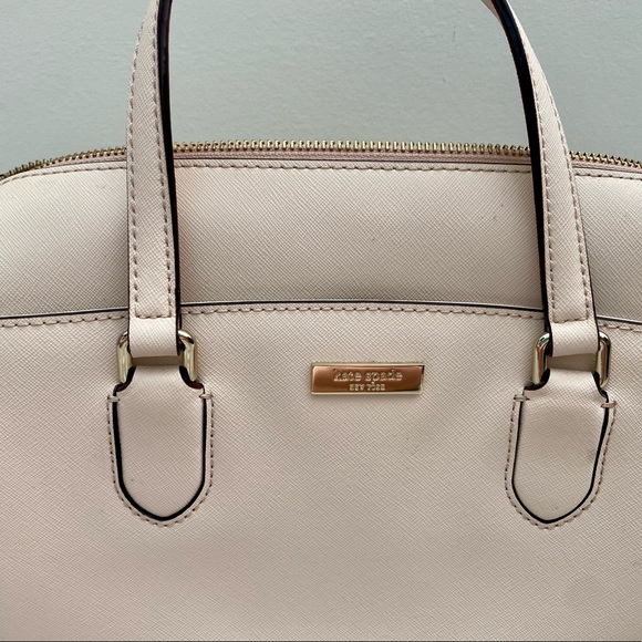 Kate Spade Bag w/ Wallet - Picture 4 of 15